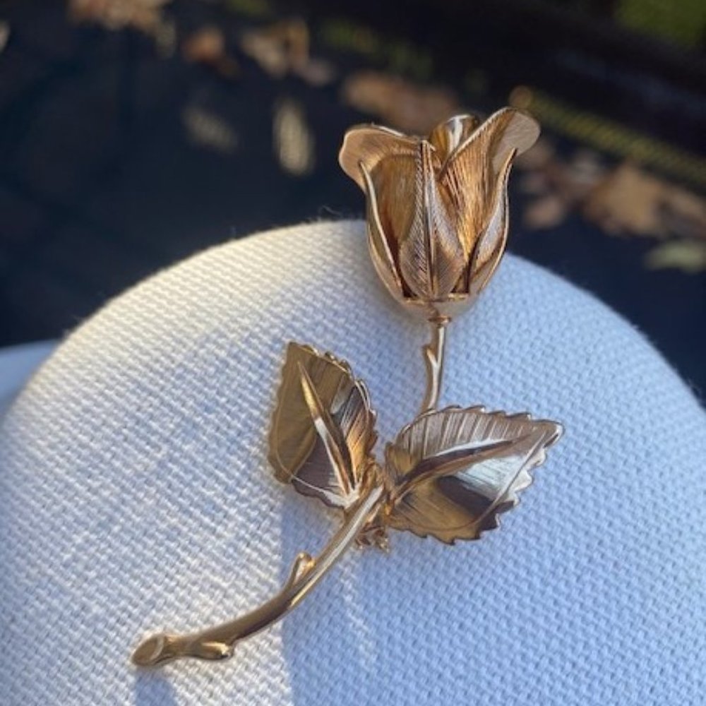 ❤️❤️ROSE GIOVANNI Long Stem Gold Brooch
